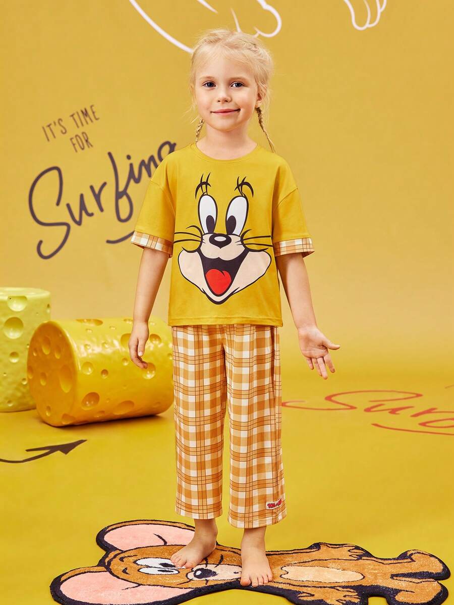 TOM & JERRY X SHEIN 卡通印花可爱黄色上衣和休闲格子裤睡衣套装，适合年轻女孩