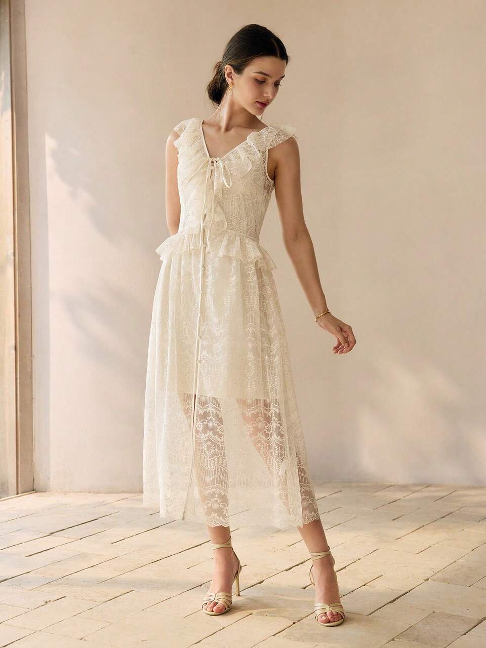 Women's Elegant Solid Color Lace Ruffle Hem Summer Dress