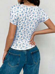 SHEIN Unity Summer Casual Floral Lace Trim T-Shirt Graphic Tees Women Tops - Multicolor - View 2