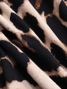 DAZY 女式豹纹修身圆领 T 恤，秋季服装长袖女式上衣