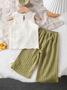 SHEIN Playful Pals Textured Baby Girl Summer Floral Decor Ruffle Trim Tank Top And Wide Leg Pants Casual Set - Green - View 2