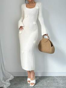 Chiquease 纯色长袖 3D 花朵修身毛衣裙，休闲日常穿着 - 白色 - 查看 5