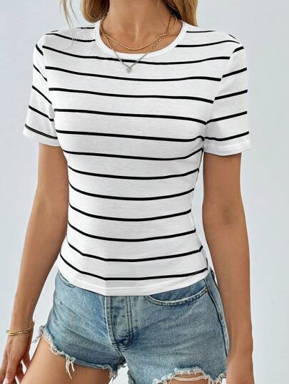 SHEIN Tall Black And White Classic Striped Round Neck Slim Fit Women Short-Sleeved T-Shirt