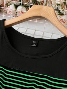 SHEIN LUNE 大码条纹印花圆领短袖 T 恤，夏季 - 綠色 - 查看 5