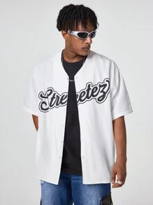 Manfinity VCAY Men's Loose Fit English Graphic V-Neck Short Sleeve Shirt, Suitable For Summer