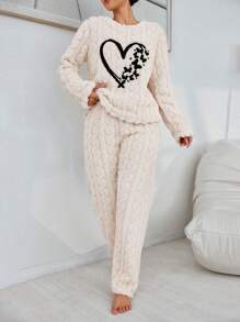 3D心形提花抓绒睡衣套装，适合冬季、秋季穿着，蓬松柔软，舒适保暖。 - 杏色 - 查看 5