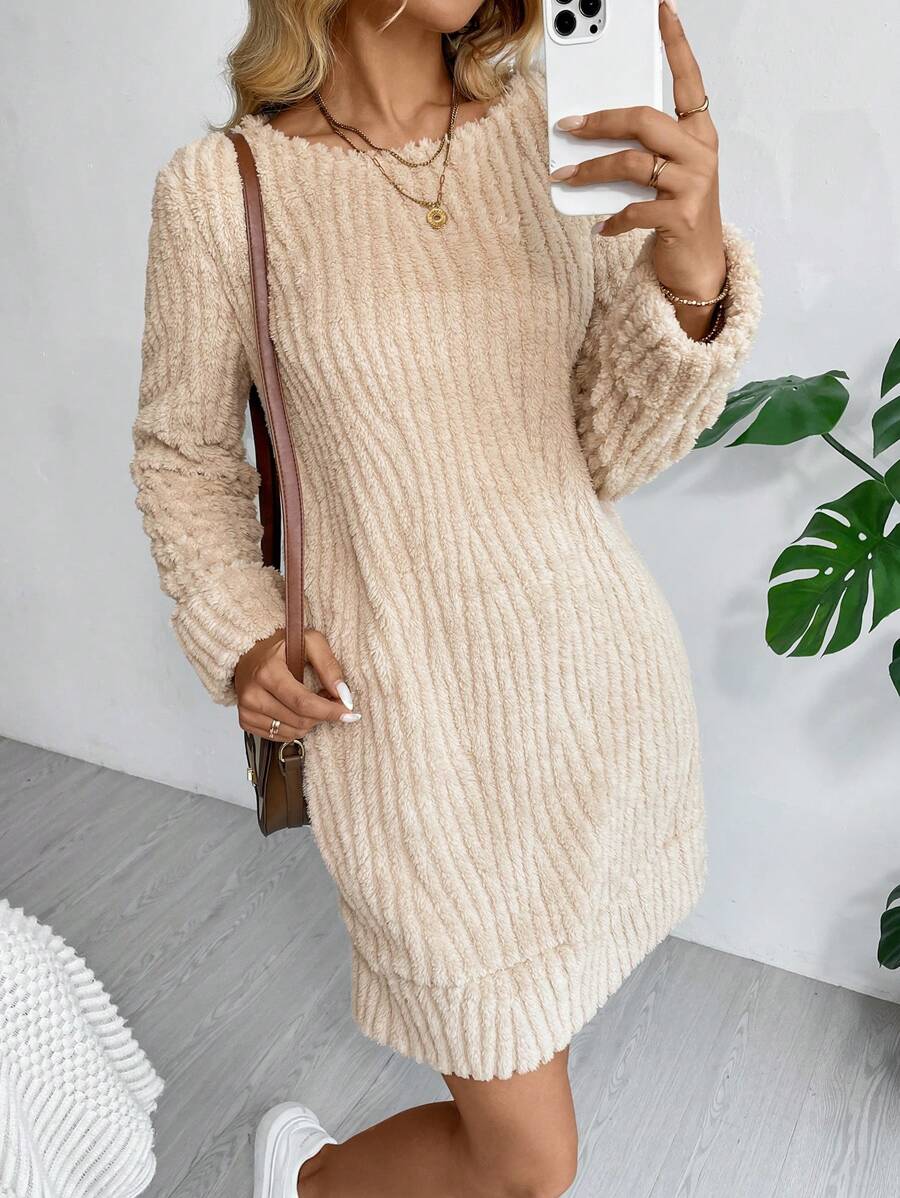 SHEIN LUNE Váy áo dài màu trơn - Màu be - Xem 1