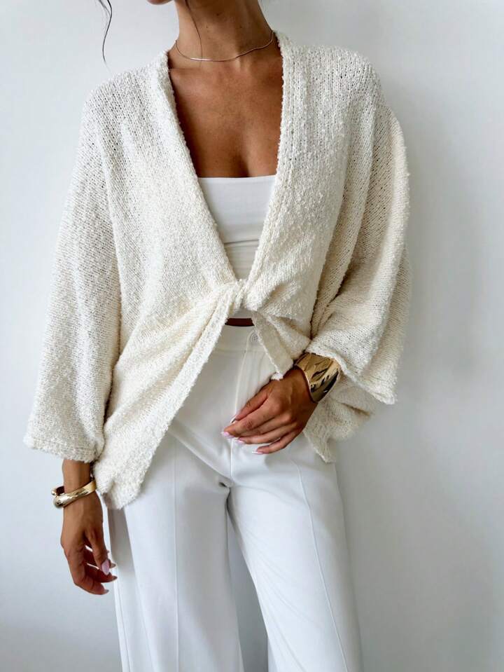 【COSYHARU】Minimal V-neck semi-overfit knit V-NECK STRUCTURED SWEATER - Ecru | ZARA United States