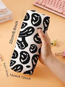 1pc Cartoon Pattern Pencil Case
