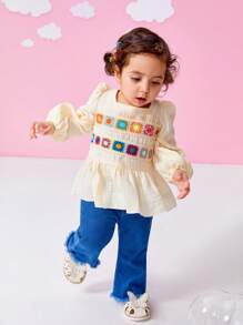 SHEIN 2pcs Baby Girls' Casual Patchwork Knit Sweater Top And Flared Jeans Pants Set, Fall/Winter - Multicolor - View 4