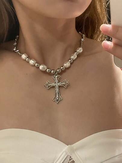 Goth 1pc Glamorous Zinc Alloy Rhinestone & Faux Pearl Decor Cross Charm Necklace For Women For Daily Decoration