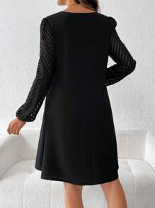 SHEIN Pregnant Women V-Neck Shell Trim Long Sleeve Dress, For Maternity
