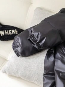 SHEIN Baby Boys/Girls Unisex Thick Padded Stand Collar Mid-Length Padded Coat With Oblique Shoulder Bag, Casual Winter Set - Black - View 4