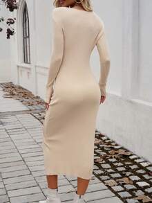 Đầm len dài tay cổ tròn xẻ tà cho nữ, thiết kế thanh lịch và duyên dáng, mùa đông - Màu be - Xem 2