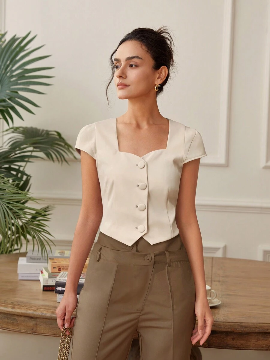 女士休闲简约前扣短款鸡心领上衣，春夏商务休闲装，度假装 - 杏色 - 查看 1