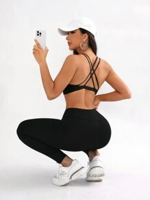 SHEIN Sport Studio Women's Solid Color Criss-Cross Back Casual Fitness Sports Bra