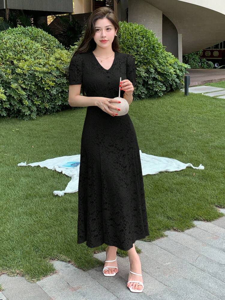 Black Lace V-Neck Waist-Cinched Fishtail Dress For Women Sundress Maxi Dress