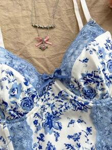 Soleia 女装初秋度假毕业季返校服秋装度假装可爱浪漫休闲甜美露胸款式蓝白花针织弹力蕾丝拼接吊带背心夏季上衣 - 彩色 - 查看 3