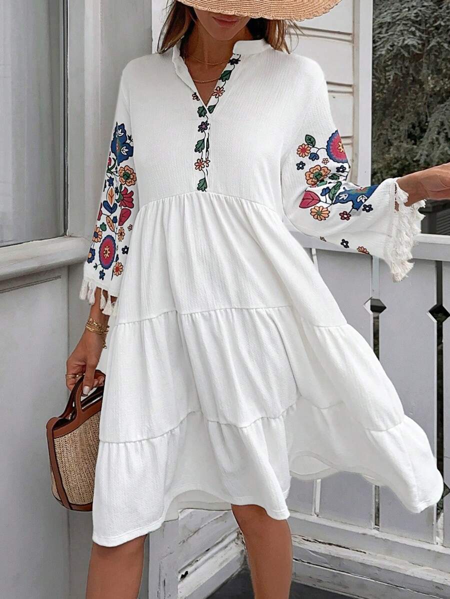 EURMUSE Embroidery Tassel V-Neck Short Dress - Multicolor - View 1