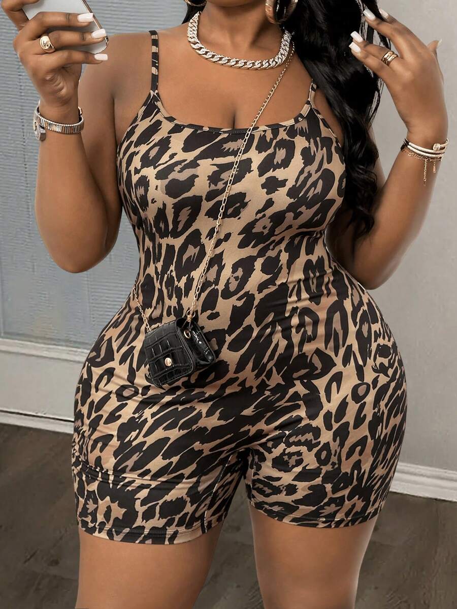 Slaydiva 大码女式无袖、圆领、豹纹、轻便、短款连体裤，适合休闲、日常和运动场合，春夏季