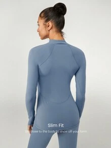 GLOWMODE FeatherFit™ Hochkragiges, figurformendes, langärmeliges Oberteil mit Daumenöffnungen für geringen Halt, für Yoga und den Alltag