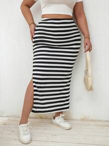 SHEIN Essnce Plus Size Ribbed Loose Slit Skirt - Black and White - View 1