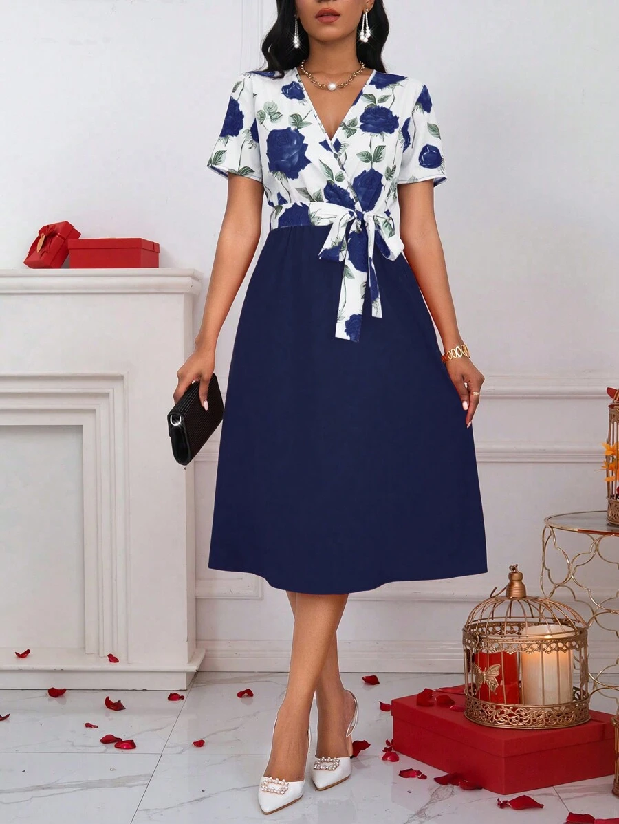 SHEIN Ladiora Vestido de mujer con cuello en V y cinturón, manga corta, vestido largo de verano para mujer - Azul Marino - Ver 1