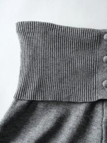 SHEIN BASICS Casual Solid Color Low Waist Ultra Short Sweater Pants For Women