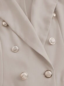 Chiquease 纯色长袖缺口领纽扣装饰休闲西装外套 - 卡其色 - 查看 6