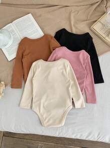 SHEIN LMoss Kids 4件套LMoss新生女婴可爱针织纯色连体衣套装，秋冬款 - 彩色 - 查看 2