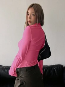 DAZY 高领长袖纯色T恤，春秋季休闲 - 玫紅色 - 查看 3