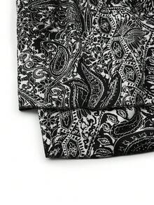 SHEIN LUNE 大码佩斯利印花休闲短裤 - 黑與白 - 查看 3