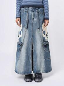 ROMWE Grunge Punk Falda vaquera larga para mujer con borde dividido, decoración de metal punk, bordado de esqueleto, casual para la escuela