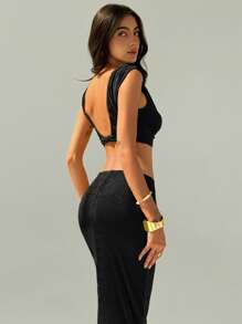 Aloruh 2 件套极简主义绿色露背无袖上衣 + 绿色紧身长裙套装（女款） - 黑色 - 查看 3