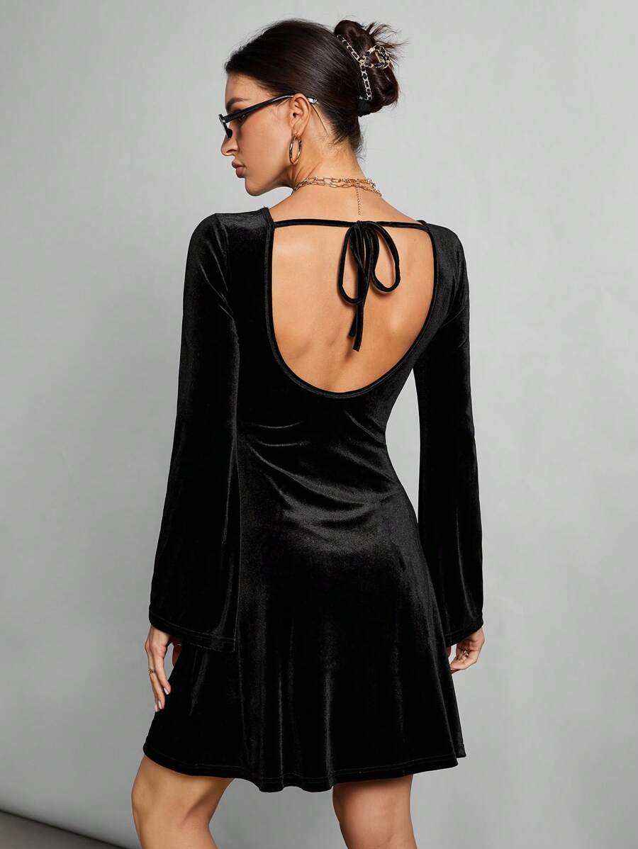 SHEIN Tall Váy ngắn tay dài hở lưng nhung đen cho nữ mùa thu phù hợp cho mùa thu đông - màu đen - Xem 1