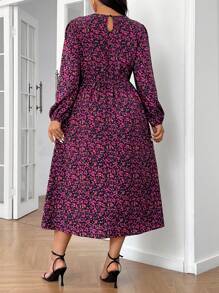 SHEIN Frenchy Plus Size Women's Tea Party, Homecoming, Fall Women's Long Sleeve Dresses, Long Dresses, Fall Clothes, Bridgerton Style, Ditsy Floral Crew Neck Long Sleeve Dress,Beach Dress Sundress,Holiday Outfits Boho