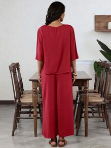 EMERY ROSE 2pcs/Set Women's Elegant Solid Color Crew Neck Mid-Sleeve Green Wide-Leg Pants Set - Burgundy - View 2