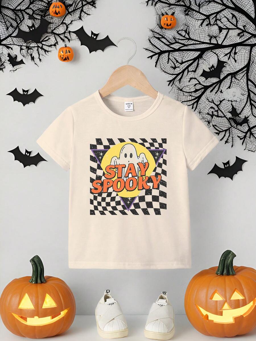 年轻男孩休闲时尚万圣节元素不对称棋盘幽灵和字母印花基本款短袖 T 恤 - 杏色 - 查看 1