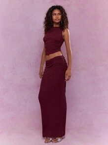 MISSGUIDED Crew Neck Side Ruched Sleeveless Top And Ruched Waist Maxi Skirt Two Piece Co-Ord Set Christmas - Red Violet - View 1