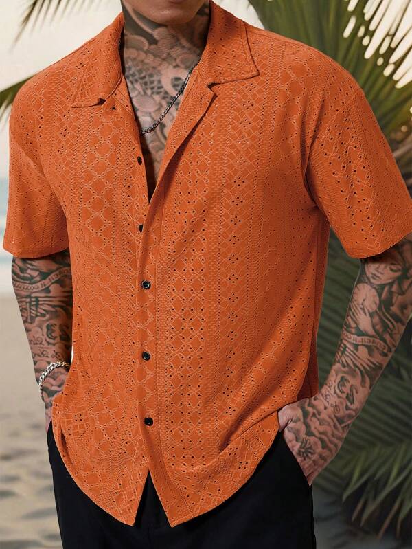 Manfinity Homme Men's Vacation Casual Style, INS Matched With A Knitted Black And White Geometric Striped Crochet Textured Jacquard Loose Short-Sleeve Shirt. Featuring A Button Placket, This Shirt Embodies French Elegance And Romance, Making It Perfect For Hawaiian Beach Vacations, As Well As Music Festivals And Everyday Wear. It Also Serves As An Ideal Gift For Boyfriends Or Husbands. Men's Striped Short Sleeve Single-Breasted Casual Commuter Shirt, Cool Shirts For Men, Nice Shirts For Men, Men's Fashion Shirts