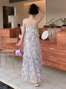 DAZY Vestido casual suelto de tiras de espagueti con volantes en el bajo y estampado floral para mujer