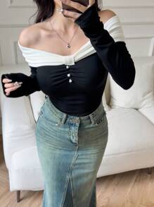 Modelyn Women's Contrast Color Off-Shoulder Long Sleeve Pleated Slim Fit T-Shirt, Spring-Summer - Black and White - View 3