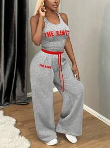 SHEIN SXY 2 件套女士加大码舒适休闲字母印花背心和撞色羊毛运动裤套装，秋冬