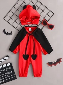 SHEIN Baby Boy/Girl Halloween Red Demon Jumpsuit Costume, Made Of Metallic-Look Fabric, With 3D Horns & Ears Hat, Fashionable Black Cape With 3D Tail Design, Elastic Cuffs & Ankles For Comfort. Suitable For Outdoor Activities, Casual Wear, Sports Or Party - Red - View 2
