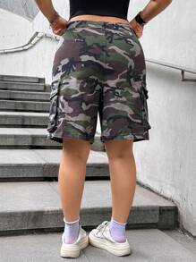 SHEIN ICON 大码女式迷彩印花工装牛仔短裤 - 彩色 - 查看 2