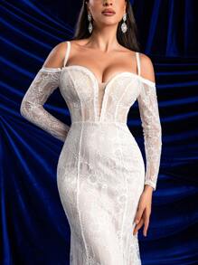 Glamrae 优雅迷人的白色对比香槟色 V 领露肩透视长袖喇叭弹力蕾丝性感露背美人鱼下摆廓形连衣裙适合婚礼、派对、节日和毕业典礼