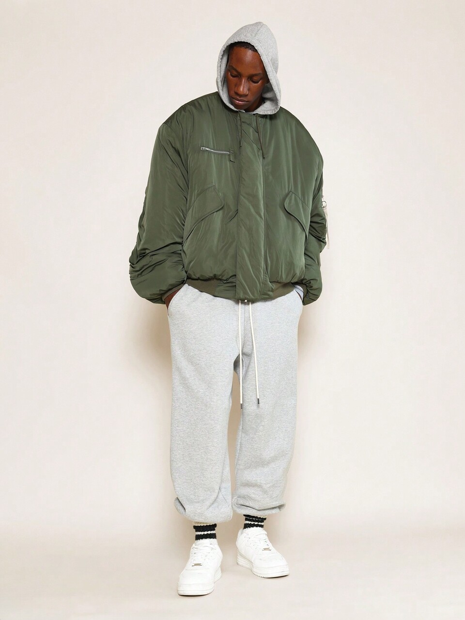 Oversized Military Bomber Flight Jacket Lucky Charm Green Hooded Winter Coat St Patrick's Day Irish-Themed Outerwear Zip Up Warm Jacket