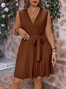 DreamSkyne 大码休闲纯色无袖褶边连衣裙 - 棕色 - 查看 1