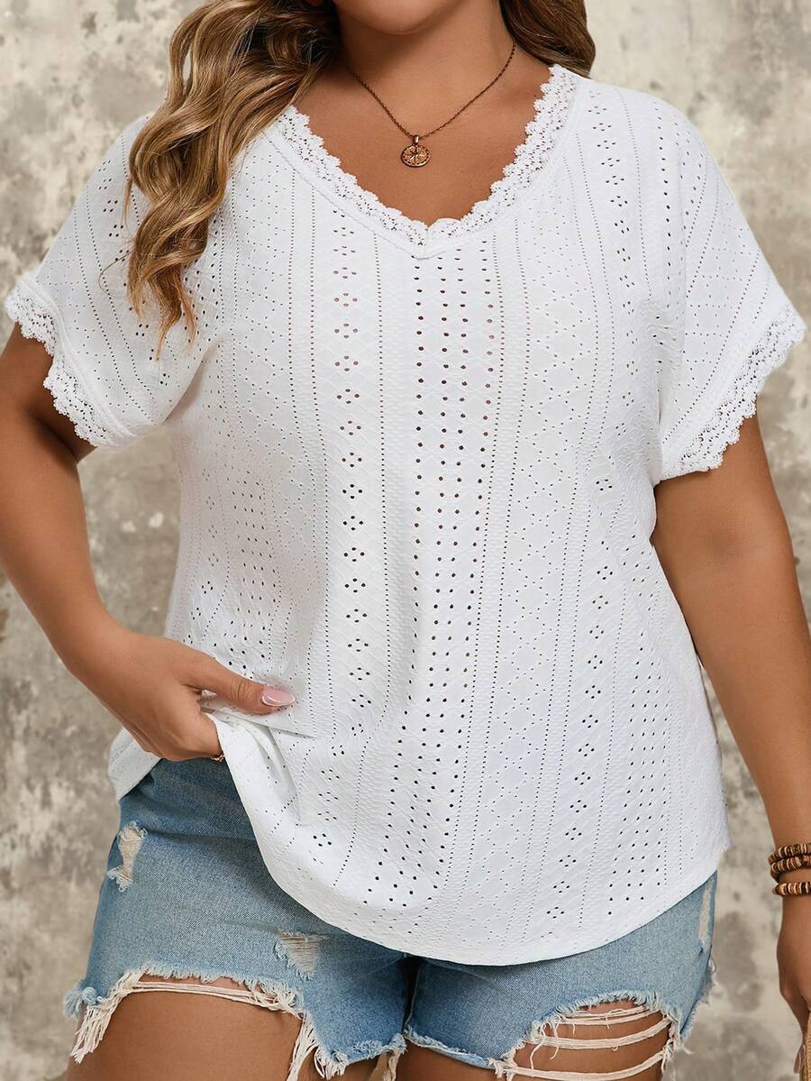 SHEIN VCAY Plus Size White Knitted Textured T-Shirt With V-Neckline And Hollow-Out Embroidery Design - Multicolor - View 1