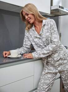 EURMUSE 2Pcs  Collar Detail Printed PJ Set - Grey - View 2